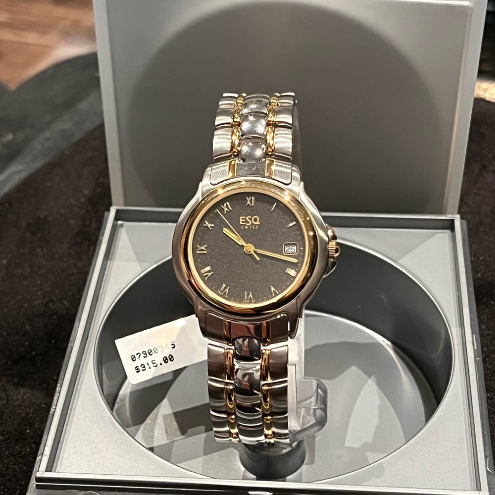 🌙 B136 Esquire unisex watch - needs new battery